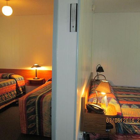 Evening Star Motel Greenwood Szoba fotó